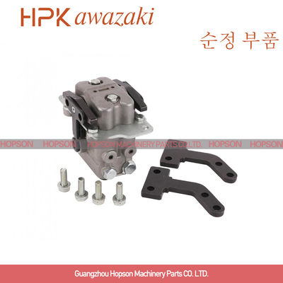 7021601540 발 페달 벨브, PC200 PC220 Komatsu 굴착기 예비 품목